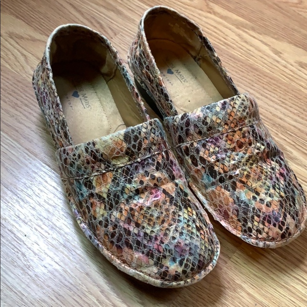 nursemates pillowtop nursing shoes 8.5